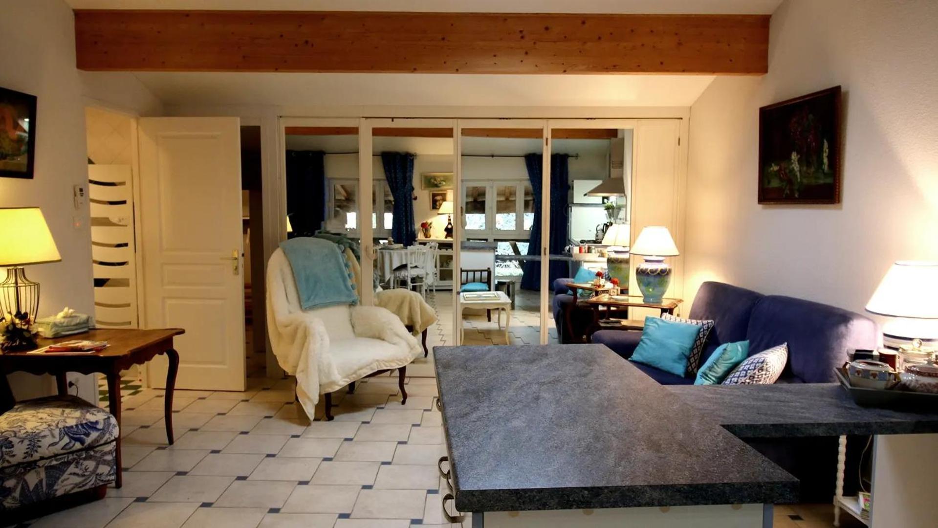 Les Colombages Apartment Biziat Luaran gambar